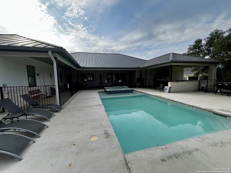 Image 22 of a home in .