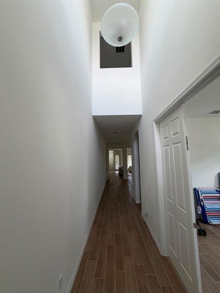 Spacious, unfurnished interior of a new home in , Winter Garden (Image 21).