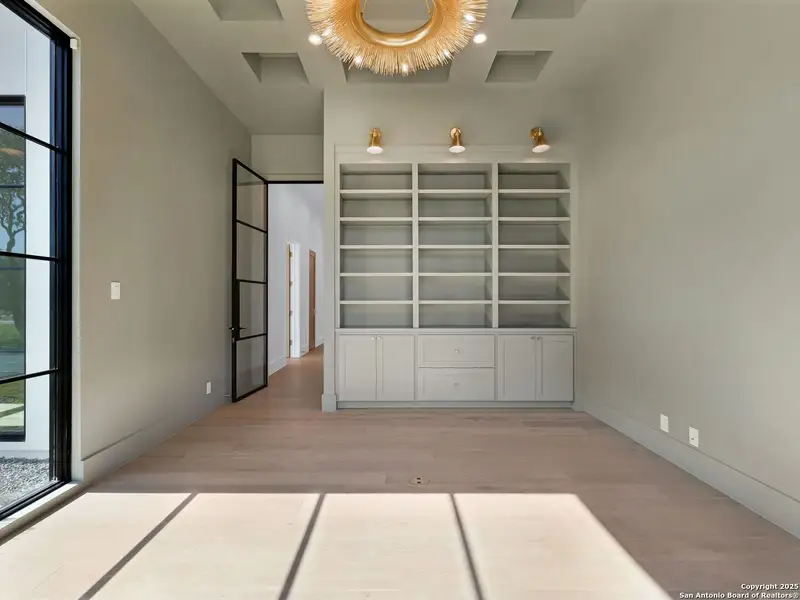 Image 56 of a home in .