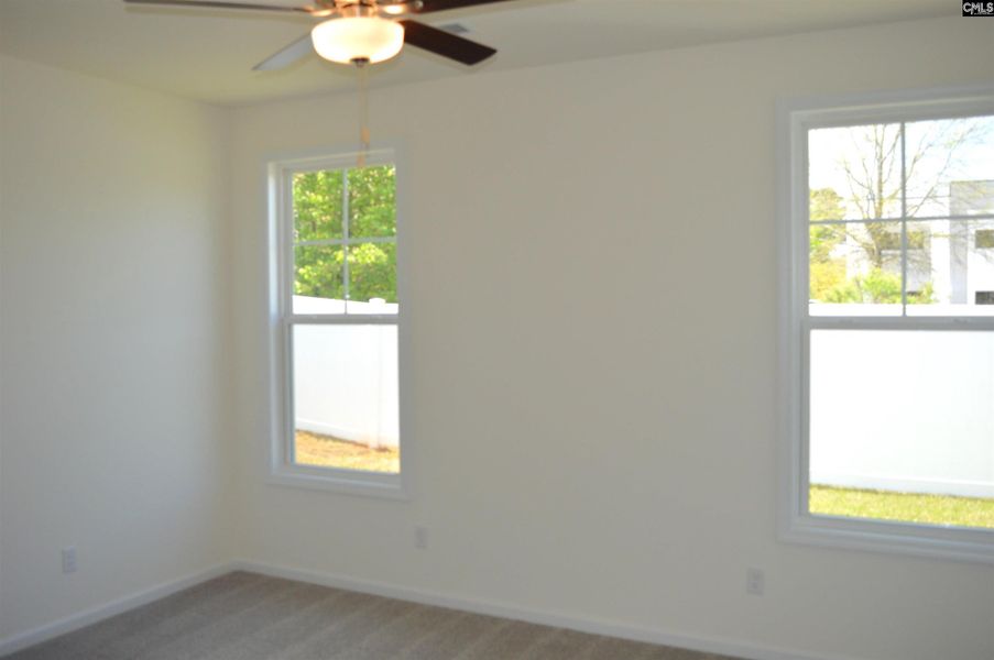 Spacious, unfurnished interior of a new home in Bickley Station, Irmo (Image 15).