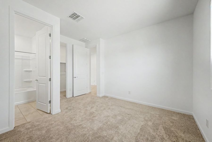 Spacious, unfurnished interior of a new home in Frontera, Surprise (Image 17). Spacious, unfurnished interior of a new home in Frontera, Surprise (Image 17).