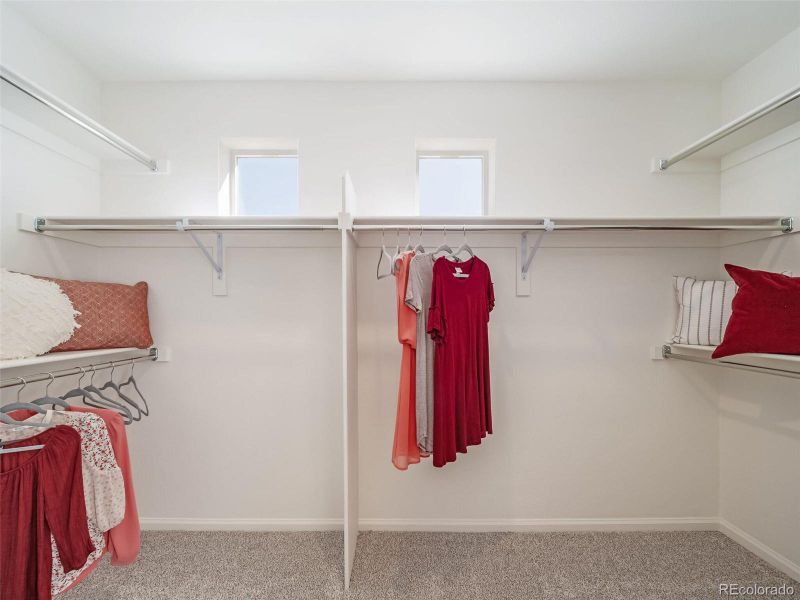 Furnished interior view inside a new home in Thompson River Ranch, Johnstown (Image 27).
