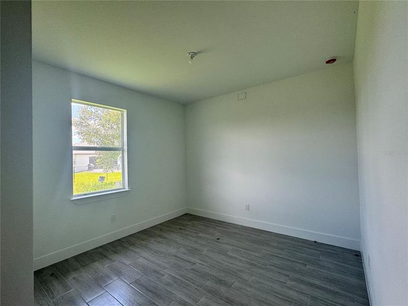 Spacious, unfurnished interior of a new home in , Port Charlotte (Image 25).
