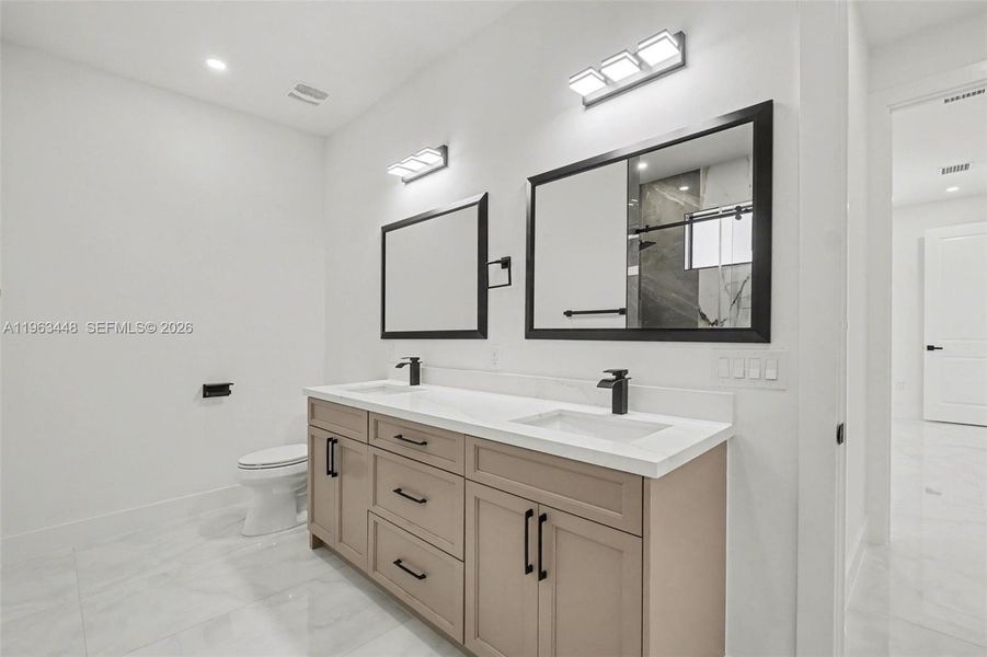 Furnished interior view inside a new home in , Lehigh Acres (Image 12).