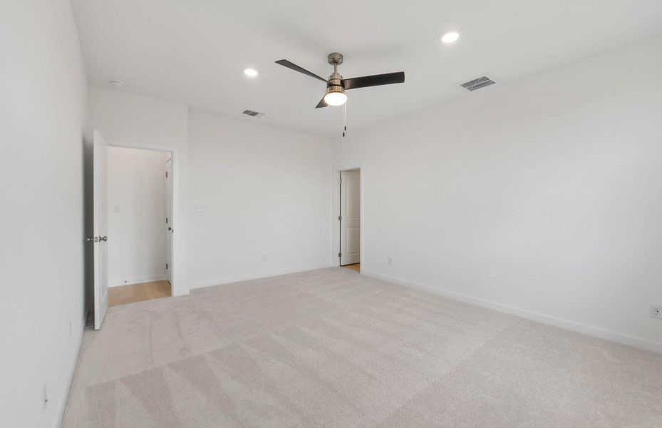 Spacious, unfurnished interior of a new home in Alto, San Marcos (Image 17). Spacious, unfurnished interior of a new home in Alto, San Marcos (Image 17).
