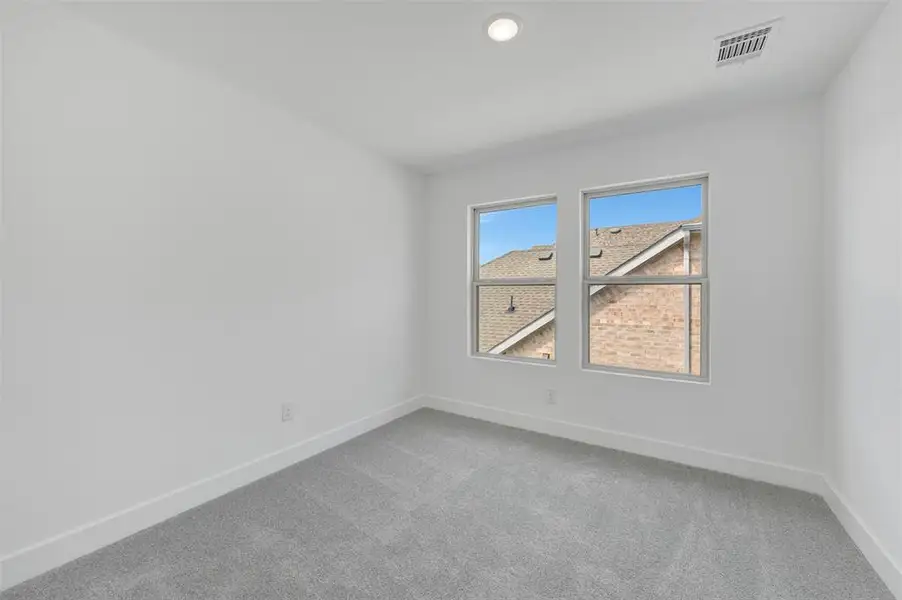Spacious, unfurnished interior of a new home in Heritage Ranch, Sherman (Image 15). Spacious, unfurnished interior of a new home in Heritage Ranch, Sherman (Image 15).