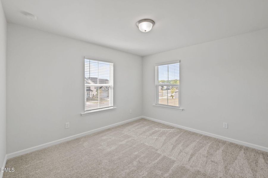 42-web-or-mls-P1119335