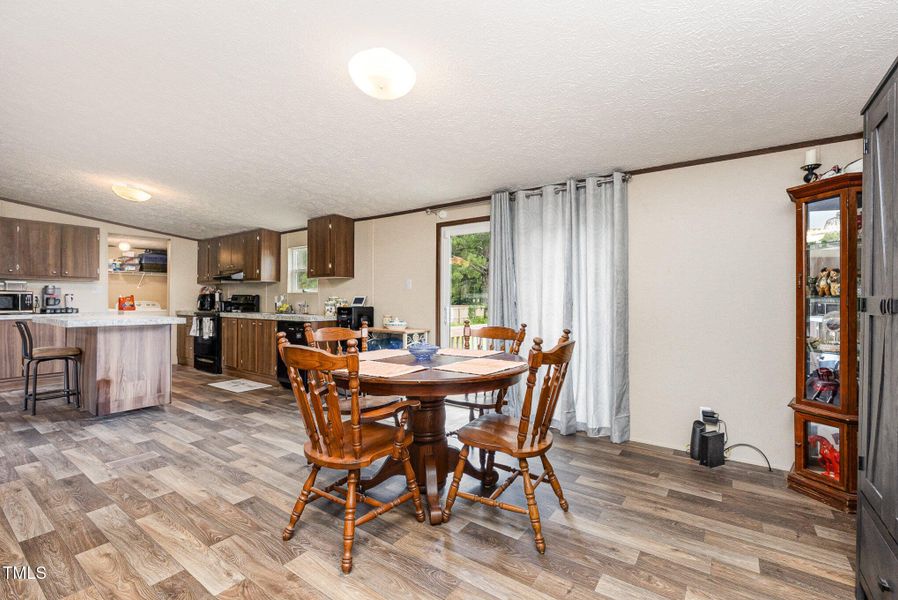 008_cj4a6445-edit_205