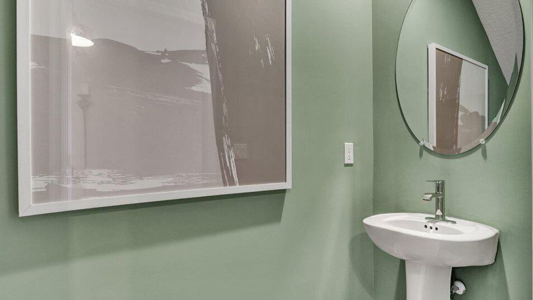 Prices, dimensions and features may vary and are subject to change. Photos are for illustrative purposes only.