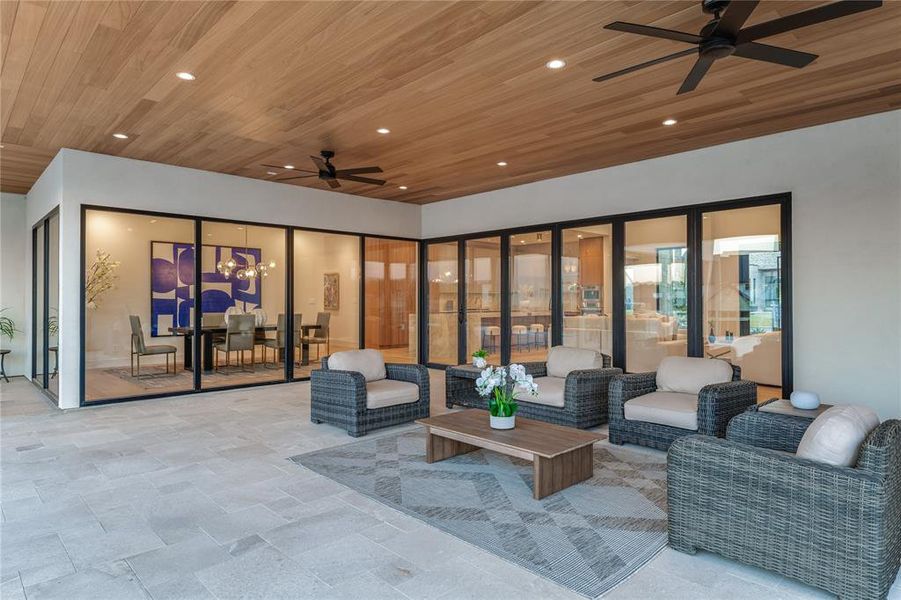 Community amenities in , Heath (Image 27).