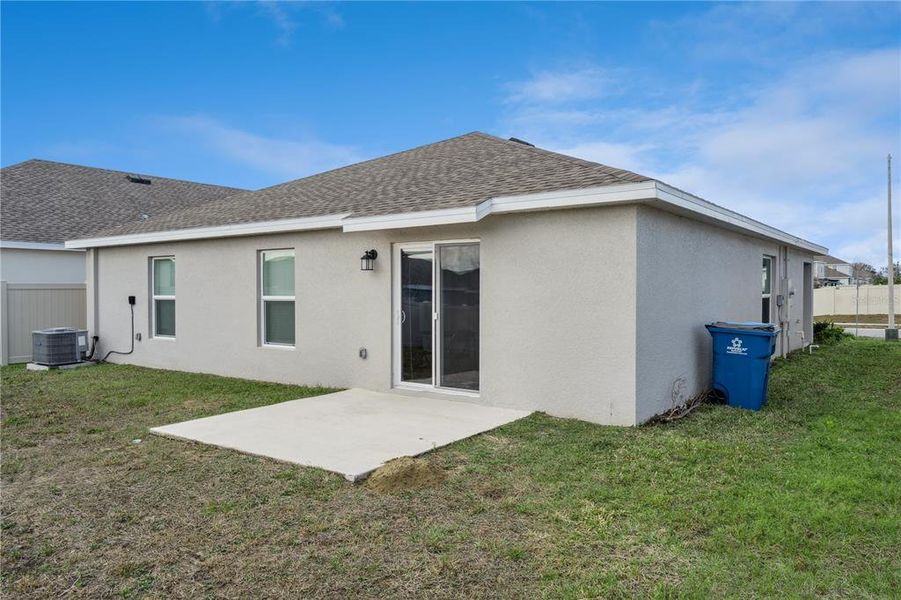 Exterior details and patio area of a home in Lawson Dunes, Haines City (Image 4).