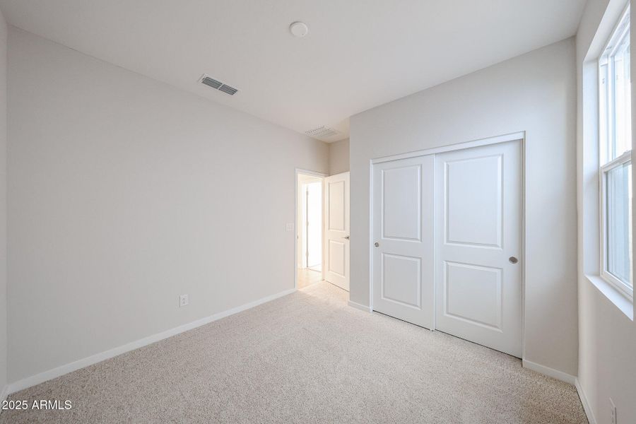 18_New-Move-in-Ready-Home_Teravalis_Buck 18_New-Move-in-Ready-Home_Teravalis_Buck