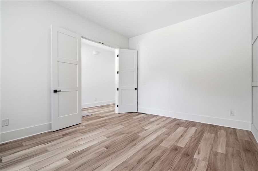 Spacious, unfurnished interior of a new home in , Jefferson (Image 54).