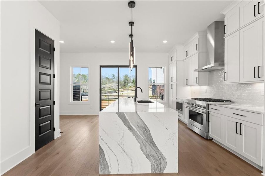 Furnished interior view inside a new home in , Alpharetta (Image 8).