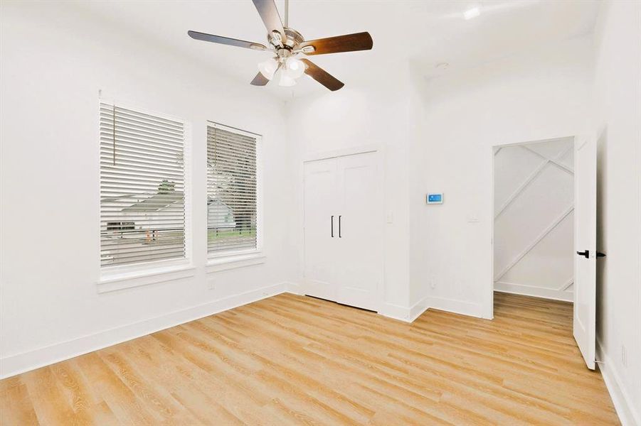 Spacious, unfurnished interior of a new home in , Dallas (Image 34). Spacious, unfurnished interior of a new home in , Dallas (Image 34).