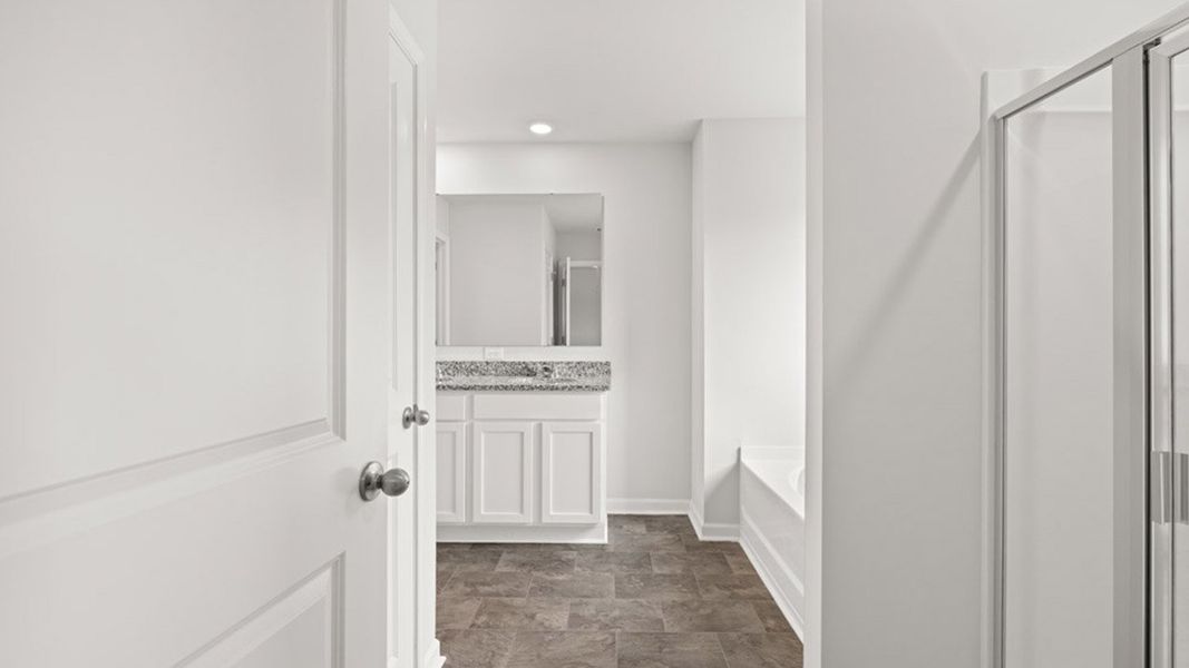 Spacious, unfurnished interior of a new home in The Islands, Beech Island (Image 36).