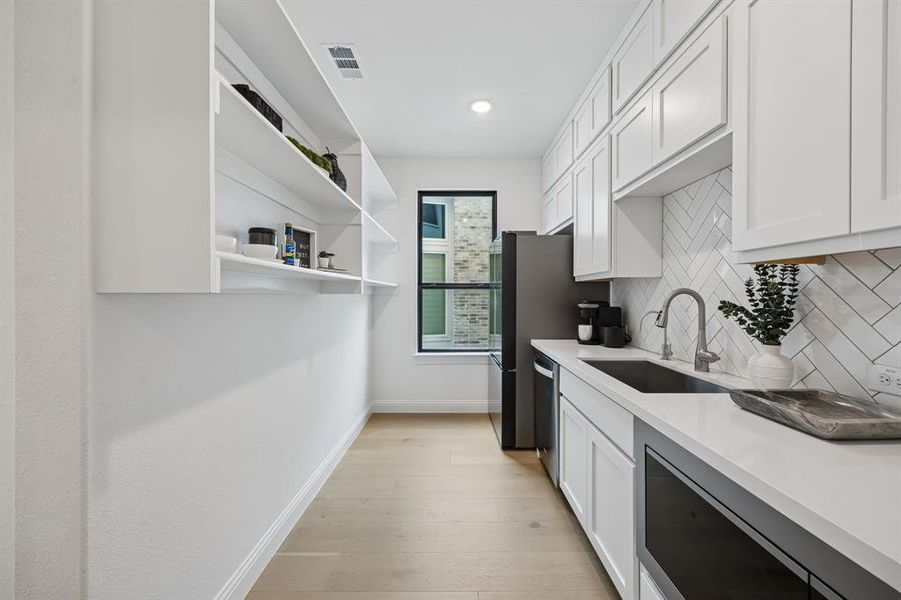 Dreaming of a Prep Kitchen? Dreaming of a Prep Kitchen?