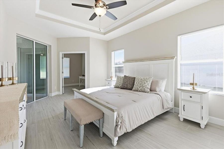 Furnished interior view inside a new home in , Englewood (Image 6).