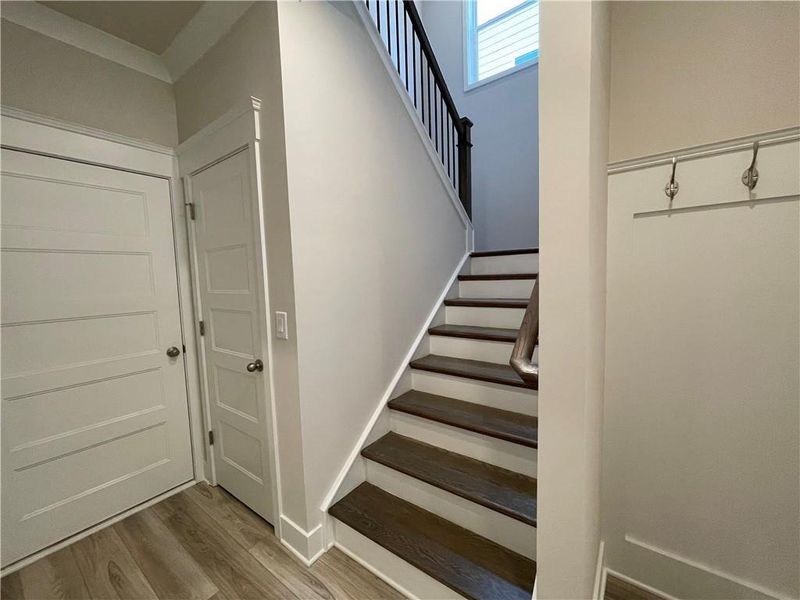 Furnished interior view inside a new home in Ponderosa Farms Estates, Gainesville (Image 13).