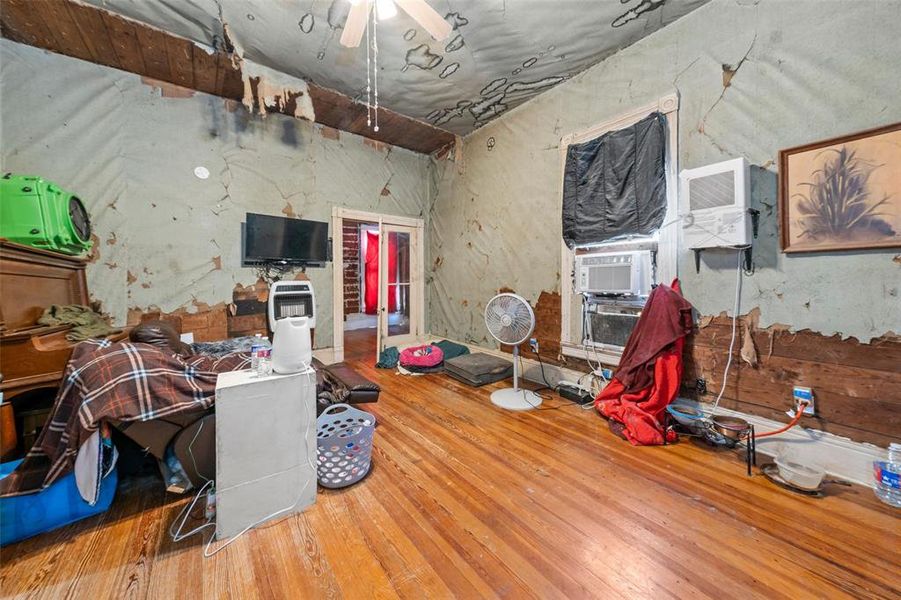 Image 18 of a home in .