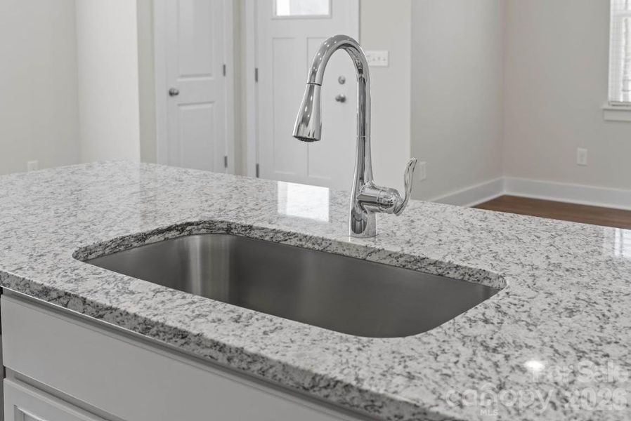 Chatham Oversized Kitchen Sink