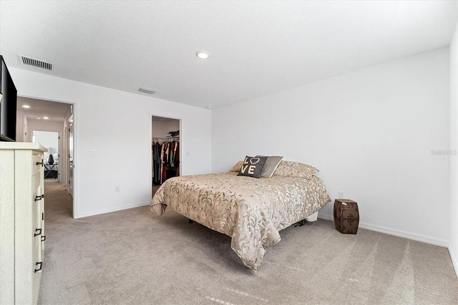 Furnished interior view inside a new home in , Sarasota (Image 6).