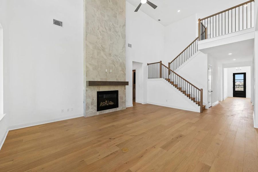 Deerfield II family room