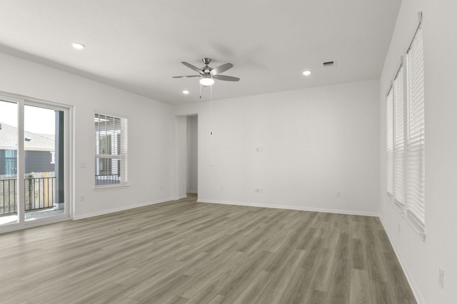Spacious, unfurnished interior of a new home in Easton Park, Austin (Image 35).