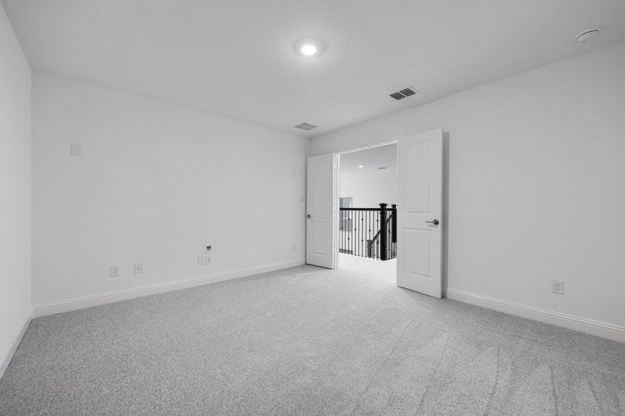 Representative unfurnished interior of a home built from the Nantucket by Taylor Morrison in The Retreat at Harvest, Argyle (Image 19). Representative unfurnished interior of a home built from the Nantucket by Taylor Morrison in The Retreat at Harvest, Argyle (Image 19).