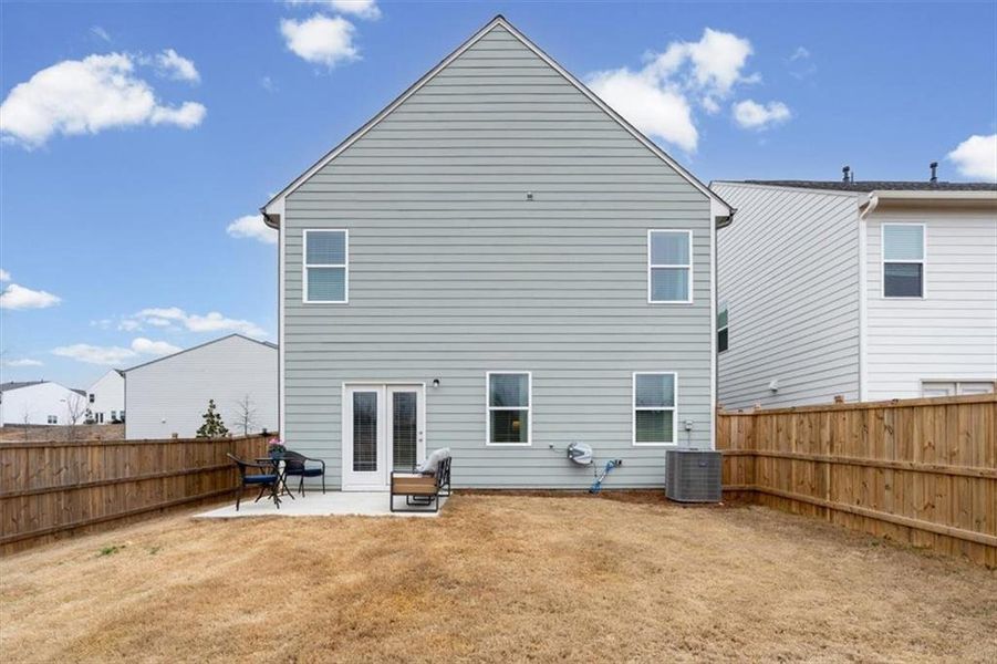 Exterior details and patio area of a home in , Dawsonville (Image 31).