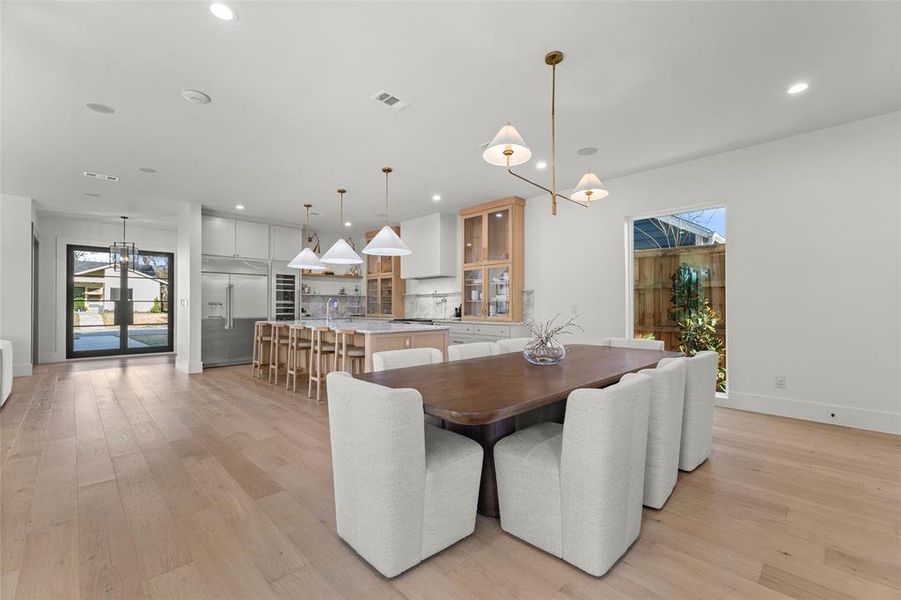 Furnished interior view inside a new home in , Dallas (Image 30).