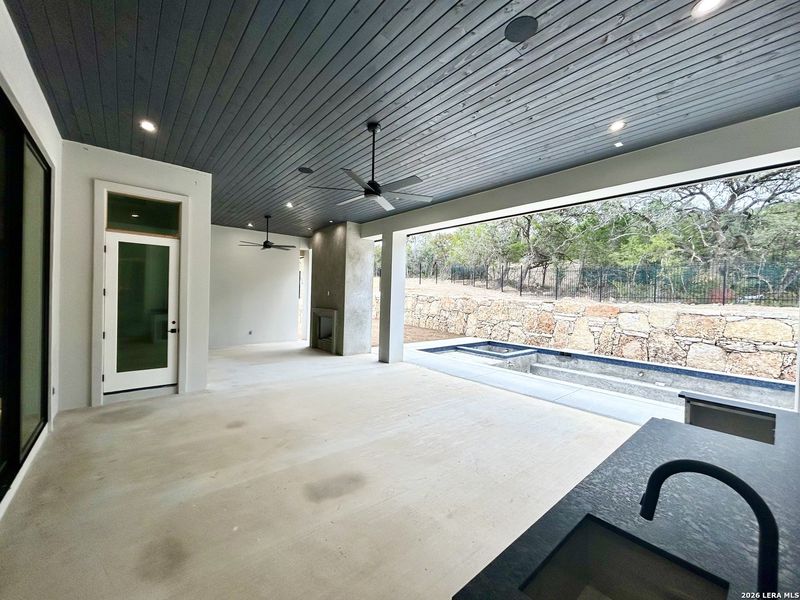 Exterior details and patio area of a home in , San Antonio (Image 21).