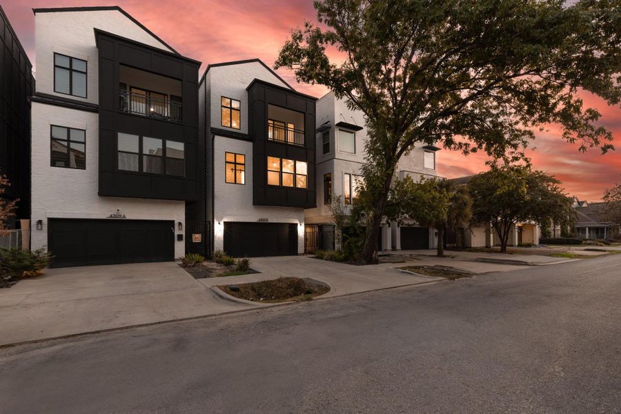 Front exterior of a new home in , Houston, TX, highlighting curb appeal (Image 26). Front exterior of a new home in , Houston, TX, highlighting curb appeal (Image 26).