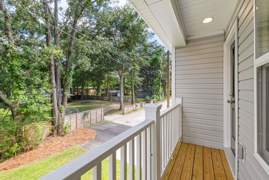 Exterior details and patio area of a home in , Charleston (Image 30).