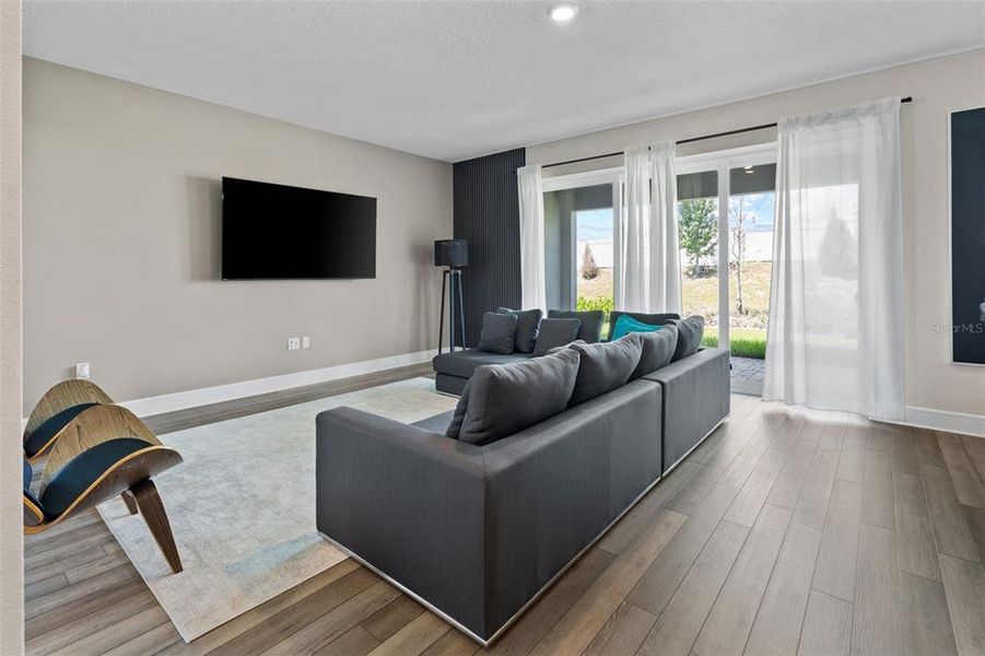 Furnished interior view inside a new home in , Montverde (Image 23).