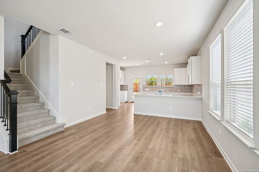 Spacious, unfurnished interior of a new home in Remington Ranch, San Antonio (Image 32). Spacious, unfurnished interior of a new home in Remington Ranch, San Antonio (Image 32).