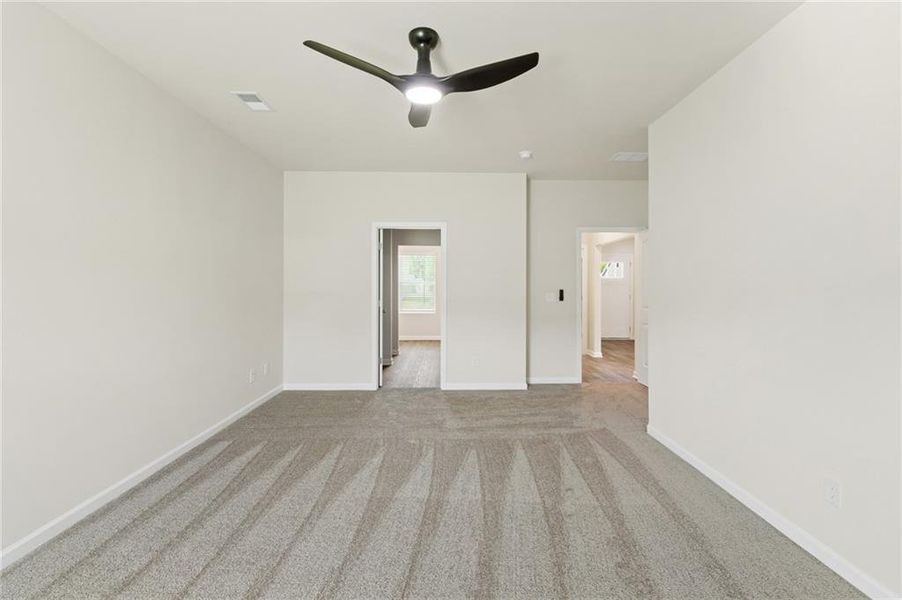 Spacious, unfurnished interior of a new home in Conner Springs, Social Circle (Image 26).