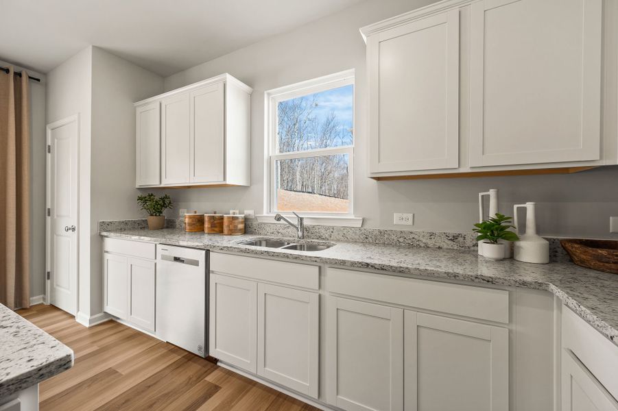 Representative furnished interior of a home built from the Raven by Centex in Ember, Jasper (Image 8).
