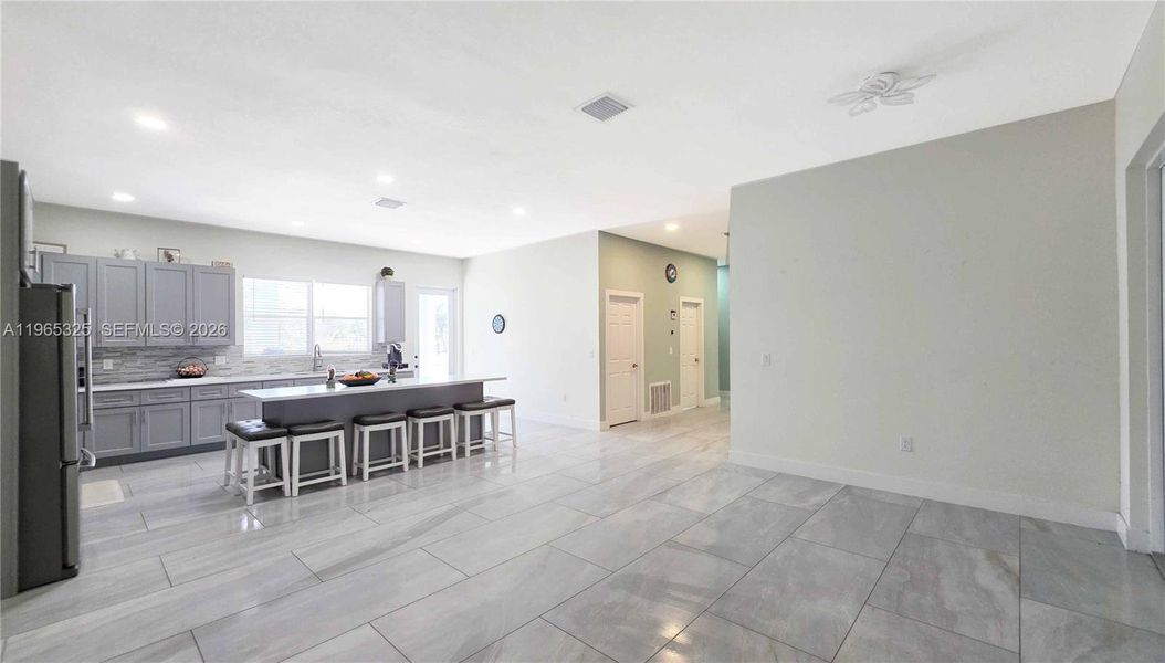 Furnished interior view inside a new home in , Clewiston (Image 34).