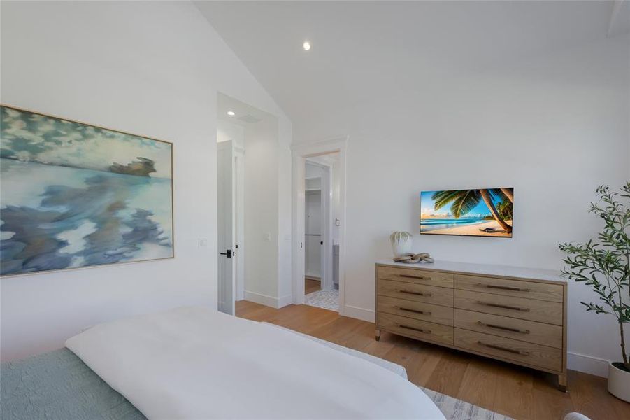 Furnished interior view inside a new home in , Anna Maria (Image 47).