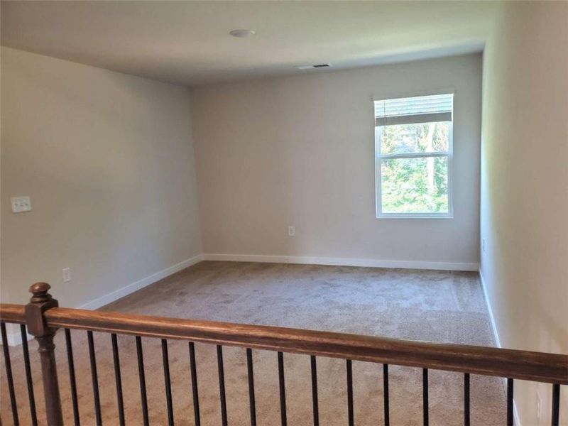 Spacious, unfurnished interior of a new home in Creekbend Overlook, Fairburn (Image 6). Spacious, unfurnished interior of a new home in Creekbend Overlook, Fairburn (Image 6).