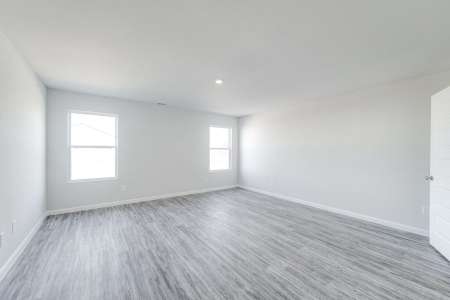 Representative unfurnished interior of a home built from the Jefferson by National HomeCorp in Lincolnton, Lincolnton (Image 22).