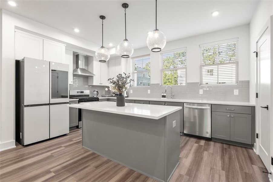 Furnished interior view inside a new home in , Atlanta (Image 5).