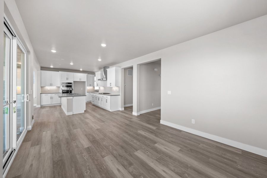 Representative unfurnished interior of a home built from the 5 by Trumark Homes in Trumark Homes at Sterling Ranch, Littleton (Image 27).