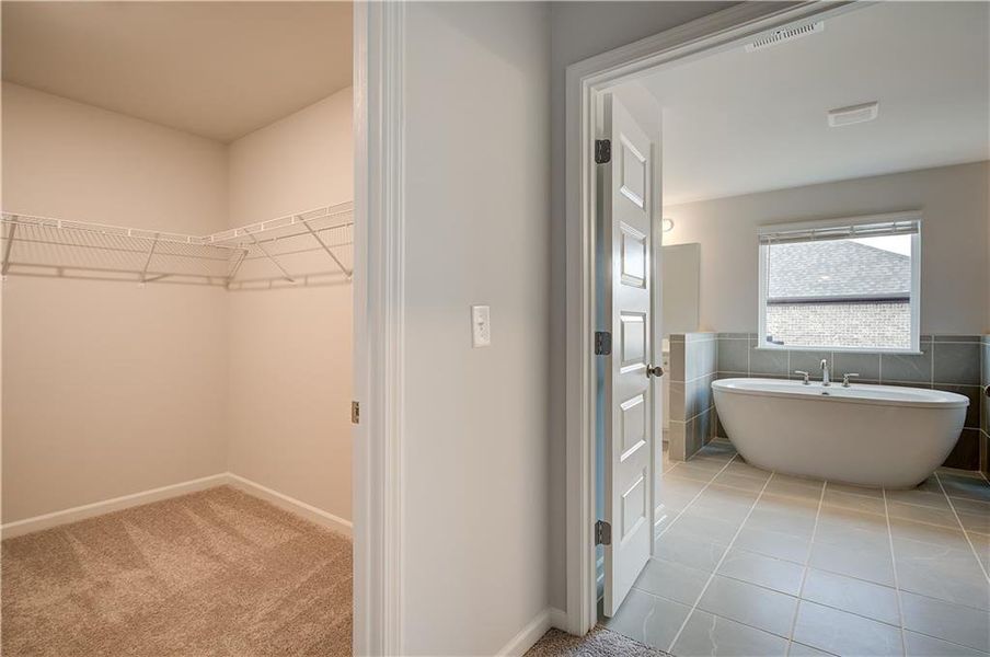 Spacious, unfurnished interior of a new home in Trinity Park, McDonough (Image 31).