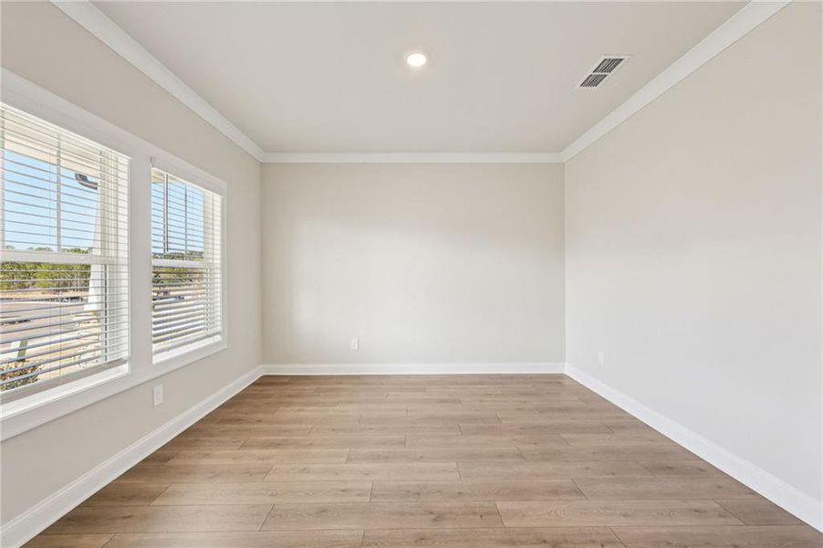 Spacious, unfurnished interior of a new home in River Pointe, Monroe (Image 47).