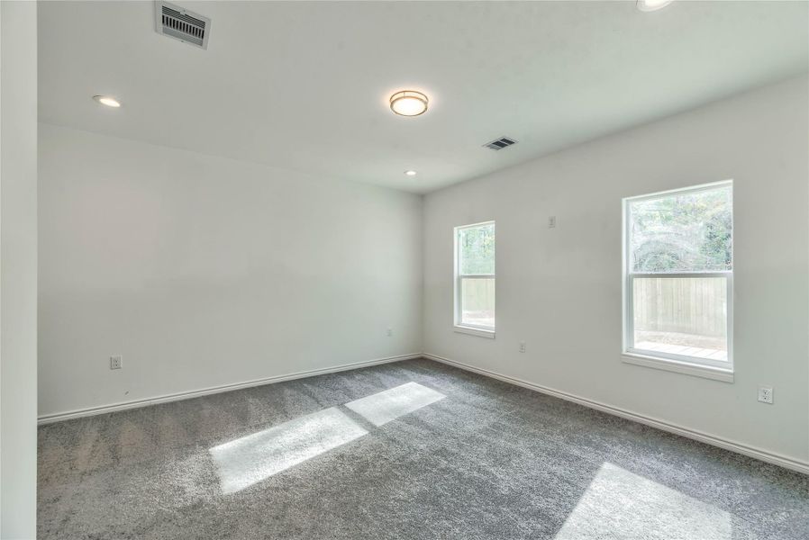 MASTER BEDROOM