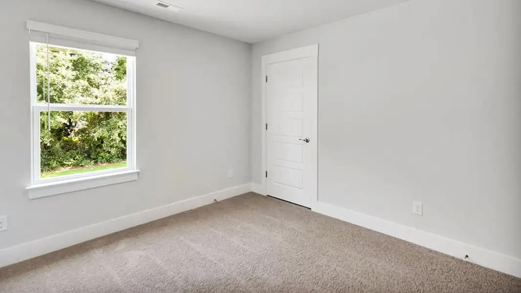 Spacious, unfurnished interior of a new home in Merchant Point, Jacksonville (Image 26). Spacious, unfurnished interior of a new home in Merchant Point, Jacksonville (Image 26).