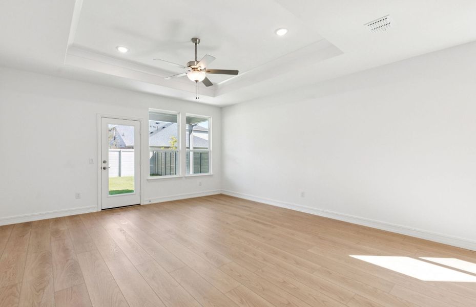 Spacious, unfurnished interior of a new home in Treeline, Justin (Image 15). Spacious, unfurnished interior of a new home in Treeline, Justin (Image 15).