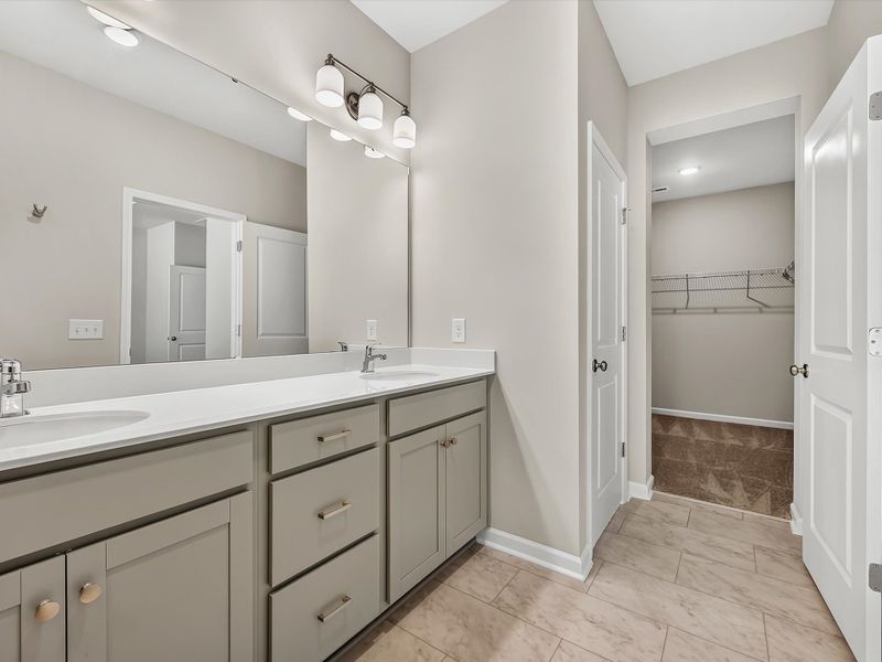 Owner's Bath Owner's Bath